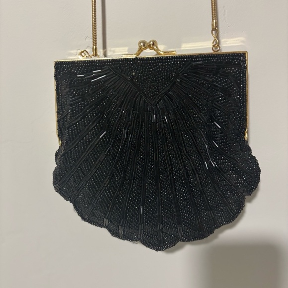 La Regale Elegant Black Beaded Clutch - Picture 5 of 8